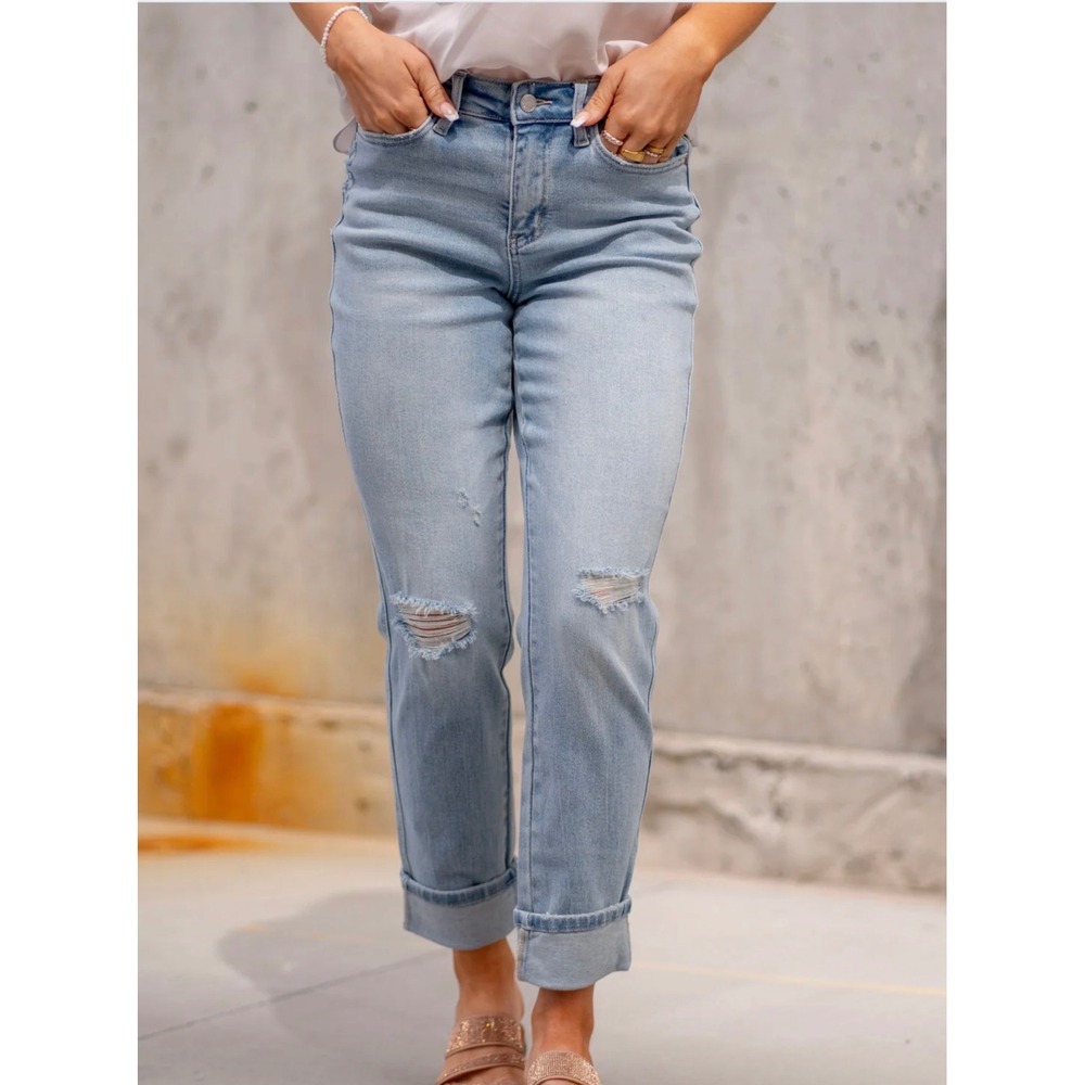 NWT Judy Blue Star Pocket Boyfriend Jeans 14W Light Wash Distressed Stretch